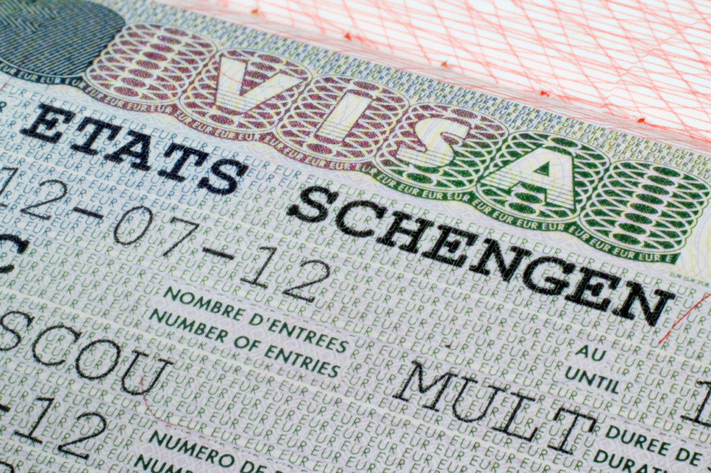 Learn about the Finland Schengen Visa application process and requirements. Apply for your Schengen visa to Finland online